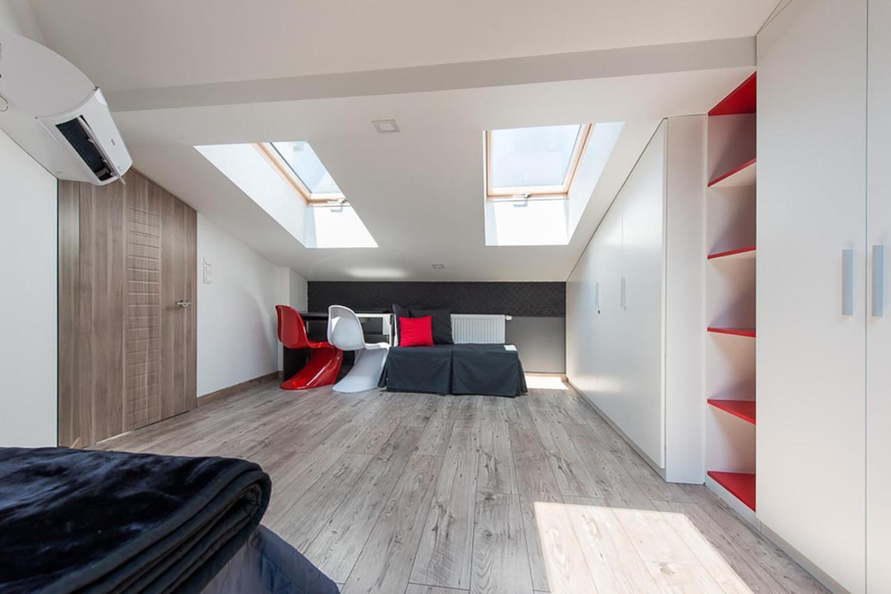 Cozy And Large 62 M2 Apartment With Air Conditioning, Old Town クラクフ エクステリア 写真